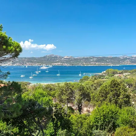 Semesterbostad Casa Le Rocce *